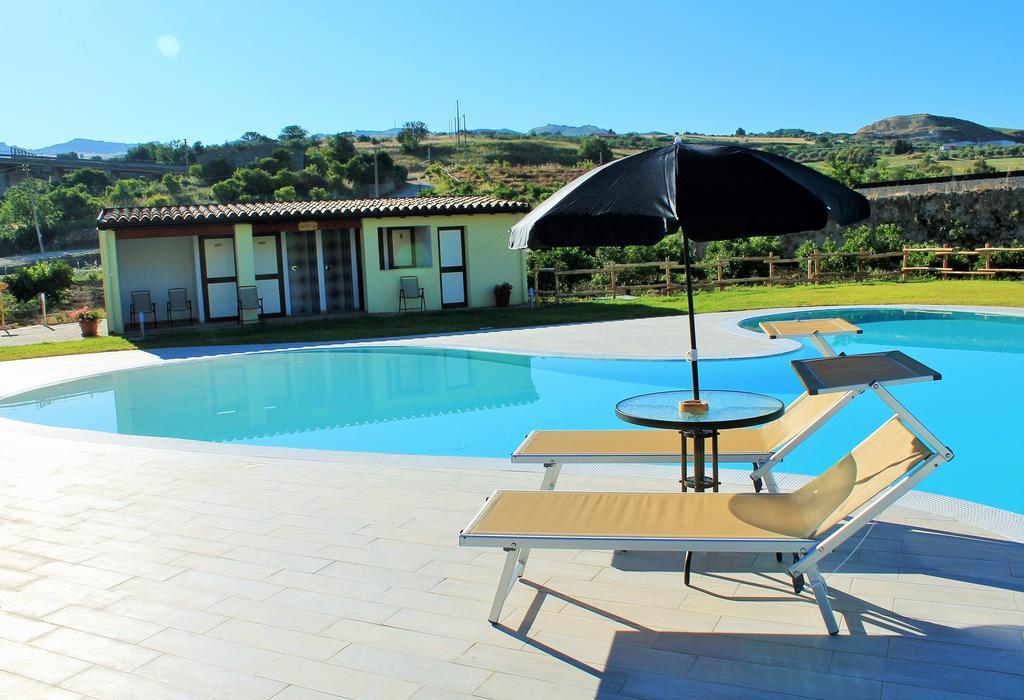 Tenuta Lanza Il Mulino Acquaviva Platani Exteriör bild