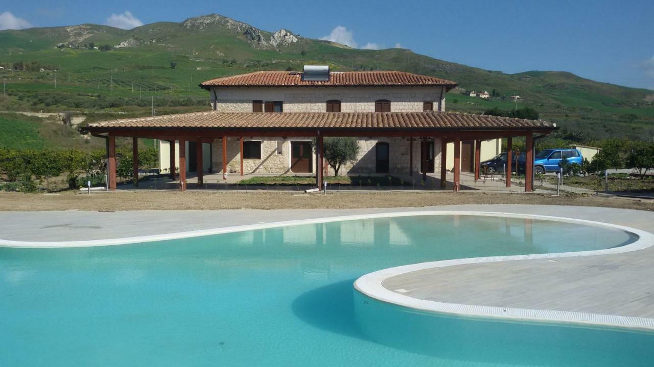 Tenuta Lanza Il Mulino Acquaviva Platani Exteriör bild